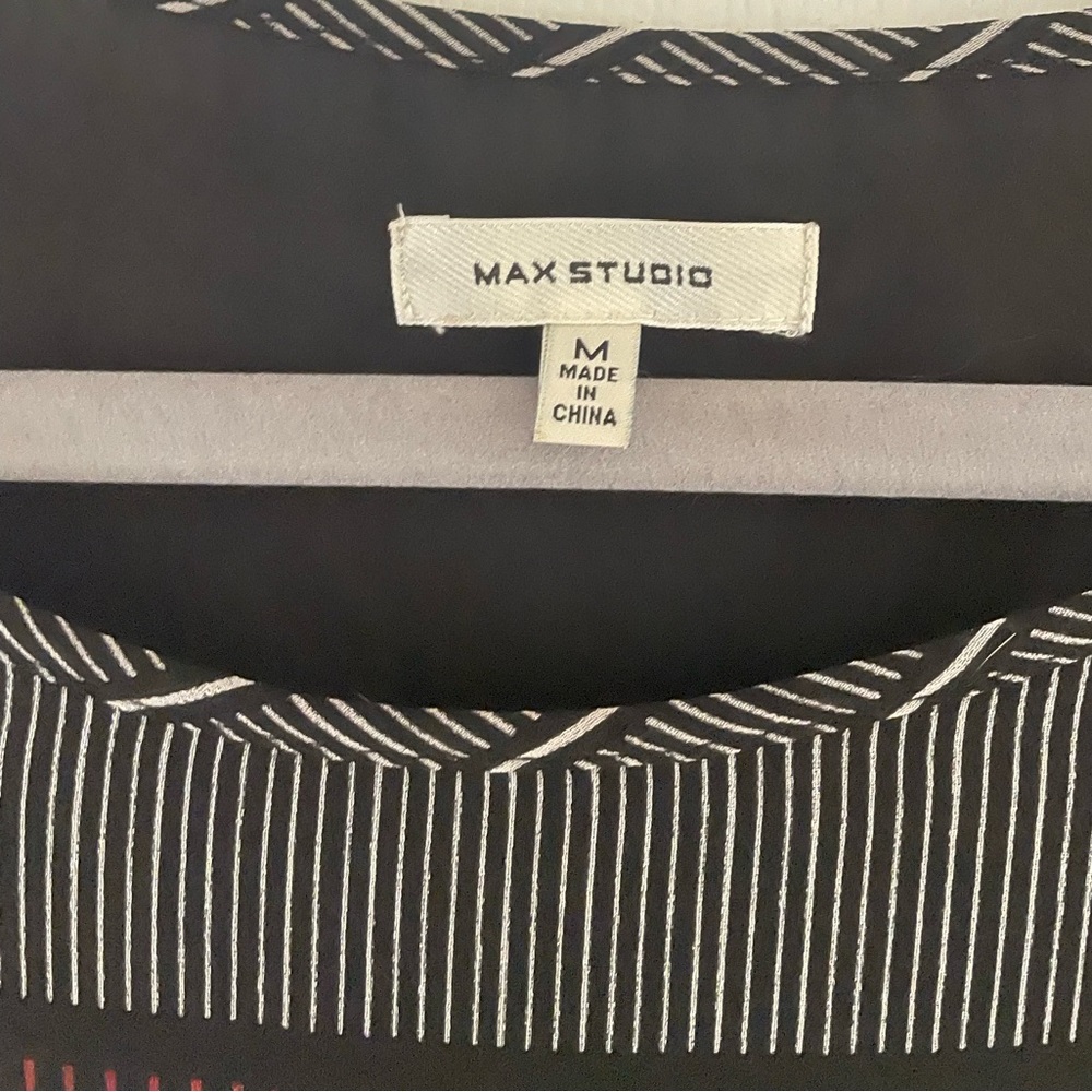 Flowy Max Studio dress